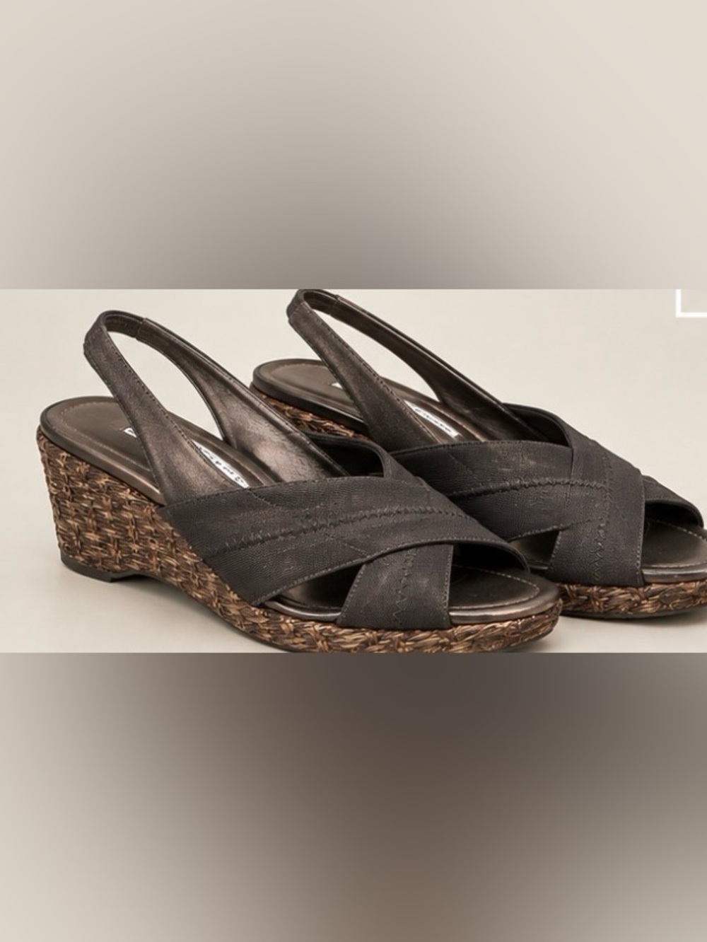 Donald J Pliner Wedge Sandals – Size 12M – Espresso/Bronze original box